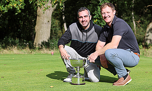 Lancashire pair make it a red rose day